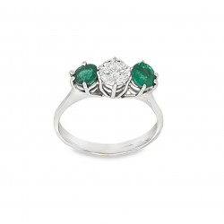Pre Owned 18ct White Gold Emerald and Diamond Ring ZB401